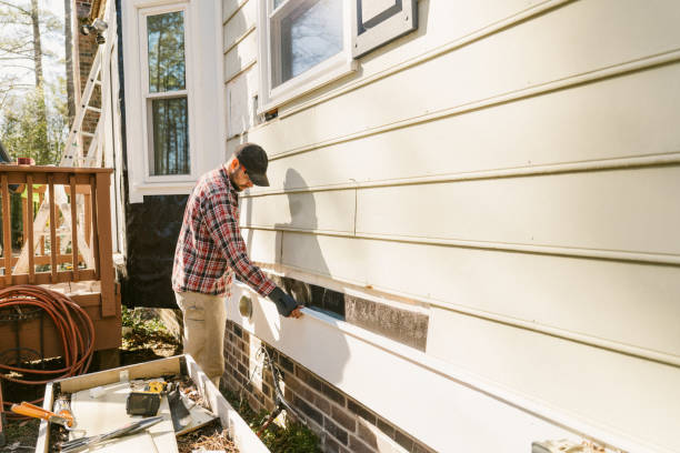 Trusted Emergency Siding Repair service in Walkertown, NC - Creative Siding